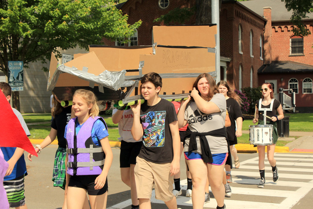 2019-06-06-wg-bycardboardregatta06.jpg